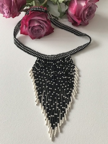 beading necklace